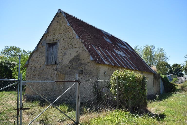 Fermette n°12, vue générale depuis le nord-est.
