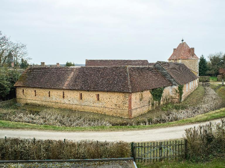 Vue générale depuis l'ouest.