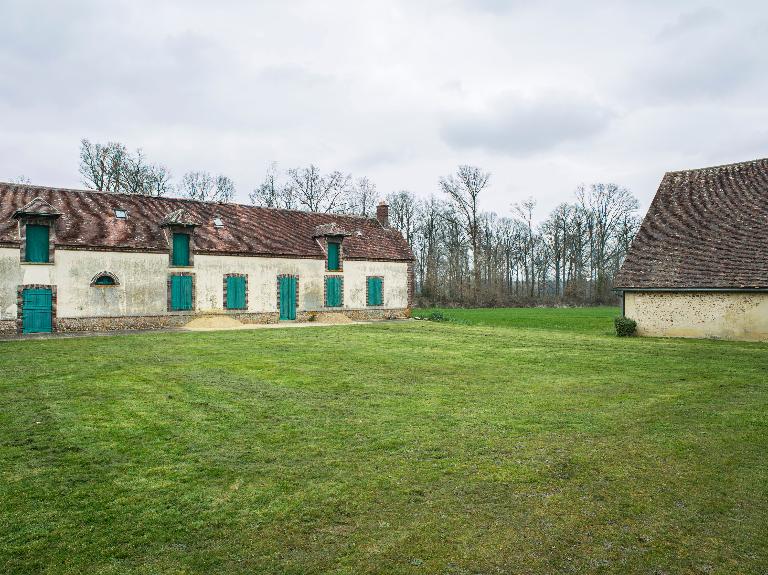 Bâtiment principal, partie logis, vue générale depuis le sud-ouest.