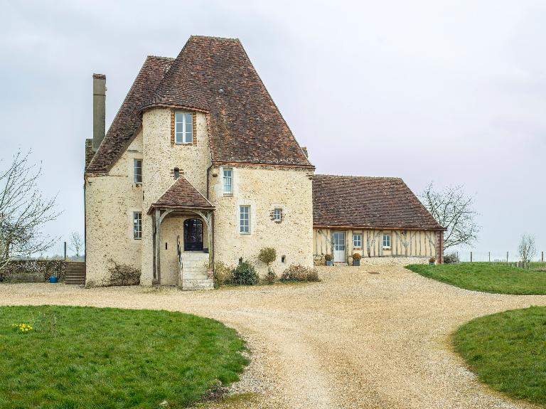 Élévation nord-ouest. ; Manoir de Carcahut.