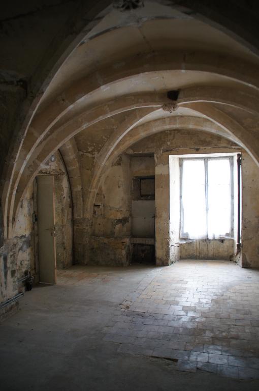 Aile ouest, élévation intérieure : cellier.