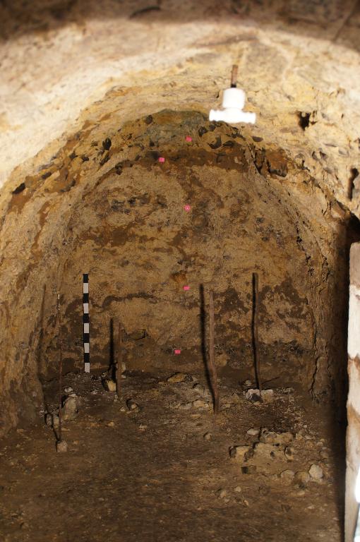 Vue intérieure, rez-de-chaussée, cave, front de taille, vue du nord.