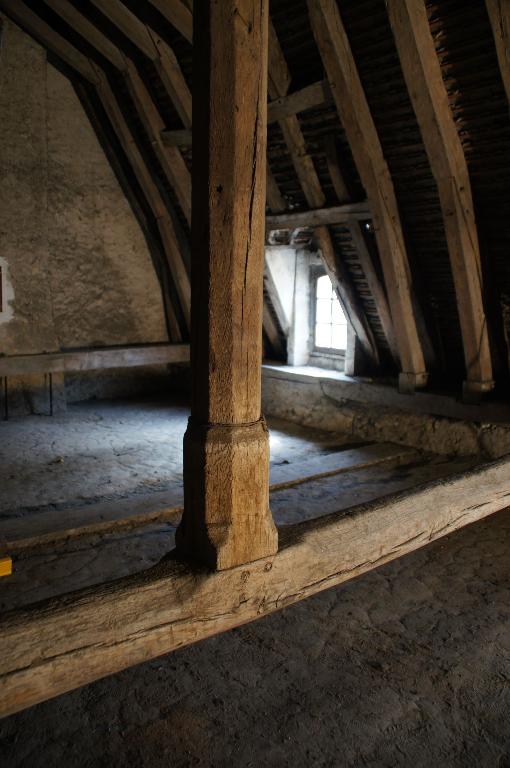 Vue intérieure, deuxième étage, bâtiment 1, charpente.