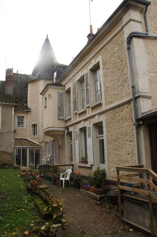 Maison (104 rue Saint-Hilaire)