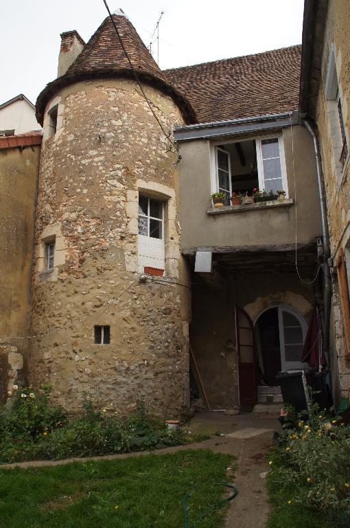 Face ouest, vue de l'ouest.