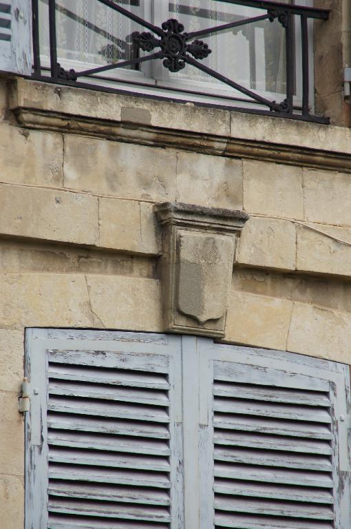 Hôtel de Goëthals, actuellement établissement conventuel de sœurs de la Sainte-Famille (41 rue Gouverneur)