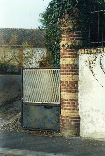 Pilier portail d'entrée.
