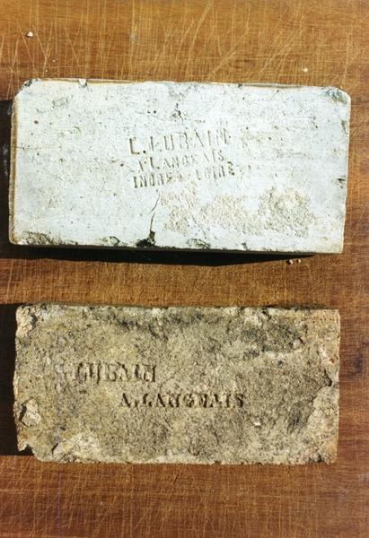 1893-1910.