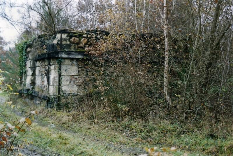 Site E, four 1 (Angle N-E).