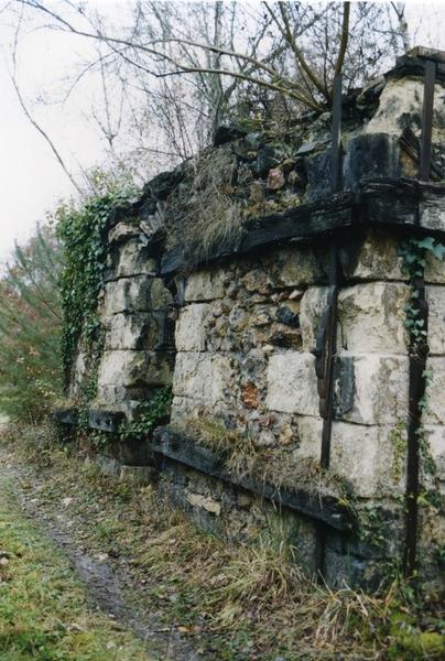 Site E, four 1 (Face E vue du N).