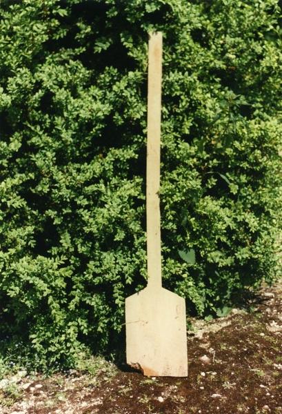 Palot (sorte de pelle en bois pour préparer la pâte à brique).