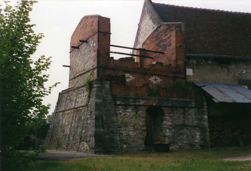 Four ancien, face N-O.