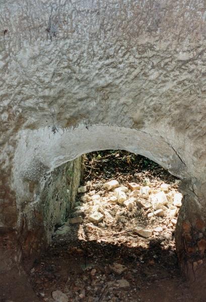 Porte, intérieur vers extérieur.