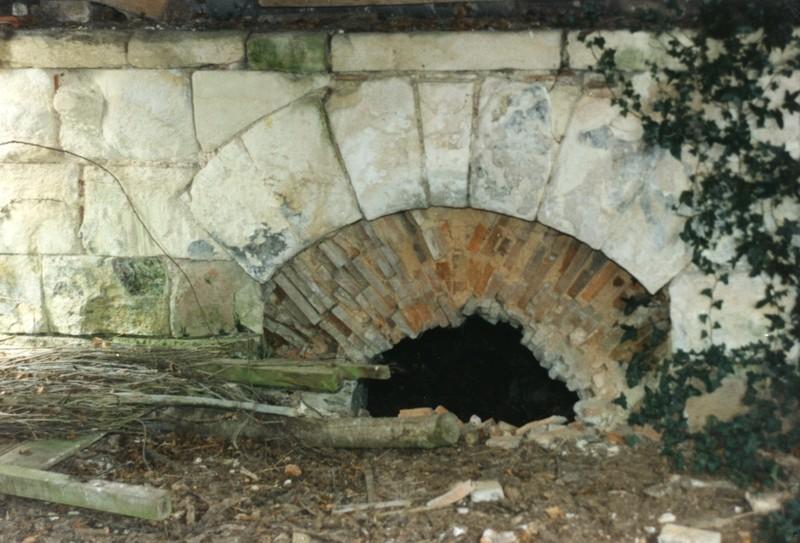 Embrasure foyer, détail.