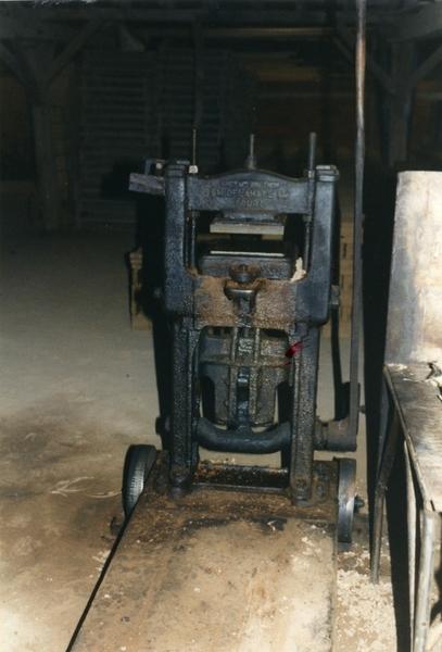 Chaîne de fabrication, la même (O).