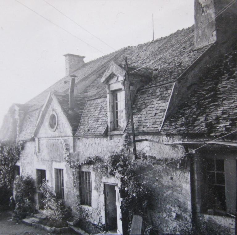 Pavillon Louis XIII, vue du sud-est (milieu 20e siècle).