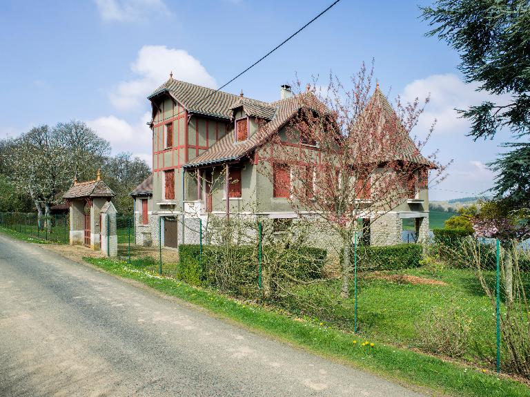 Vue générale depuis le sud-est.