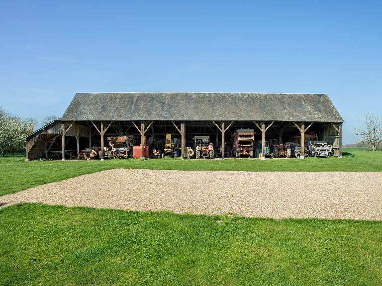 Hangar agricole, élévation est.
