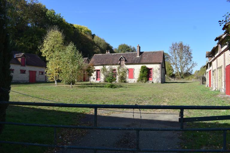 Vue générale depuis le sud-est. ; Ferme de Prainville, 1911, vue partielle.