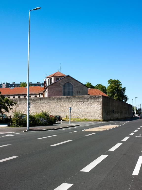 Vue d'ensemble du site prise depuis le sud-est.