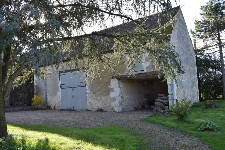 Bâtiment d'exploitation (remise, grange), vue générale depuis l'est.