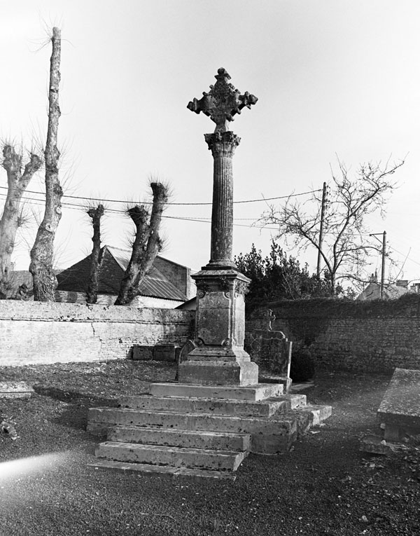 Croix de cimetière