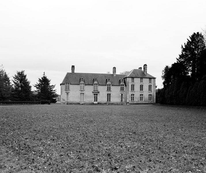 Elévation antérieure ouest.