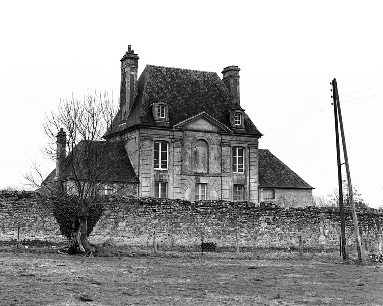 Logis abbatial. Elévation extérieure sud.