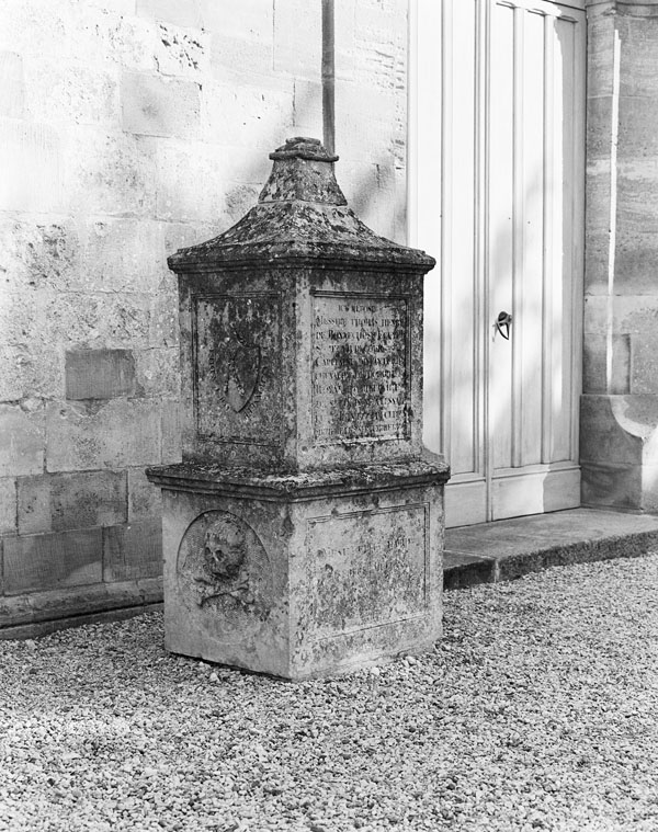 Tombeau de Thomas de Bonnechose