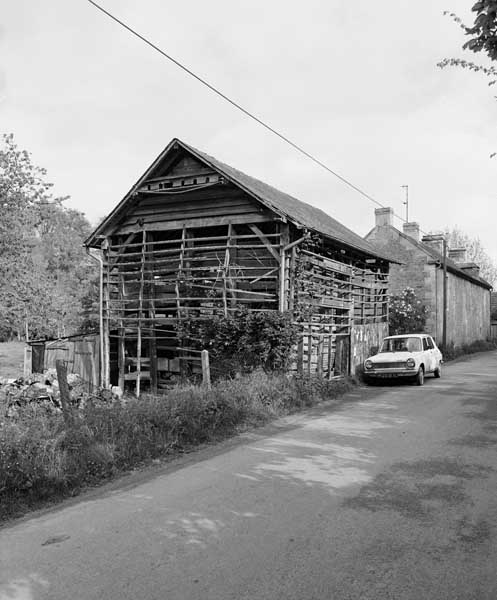 Séchoir nord (1), vu du sud-est.- Photographie ancienne, 1979.