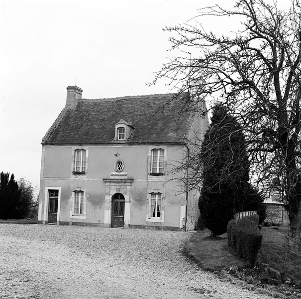 Maison. Elévation extérieure ouest. ; Elévation extérieure ouest.