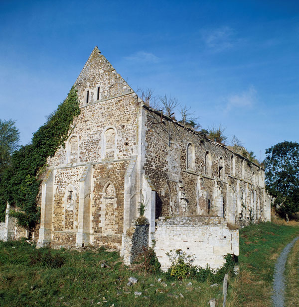 Abbaye de cisterciens Notre-Dame à Barbery : les bâtiments conventuels. ; Abbaye de cisterciens Notre-Dame. Bâtiments conventurels, bâtiment sud-ouest, vue du nord-est. ; Bâtiments conventurels, bâtiment sud-ouest, vue du nord-est.