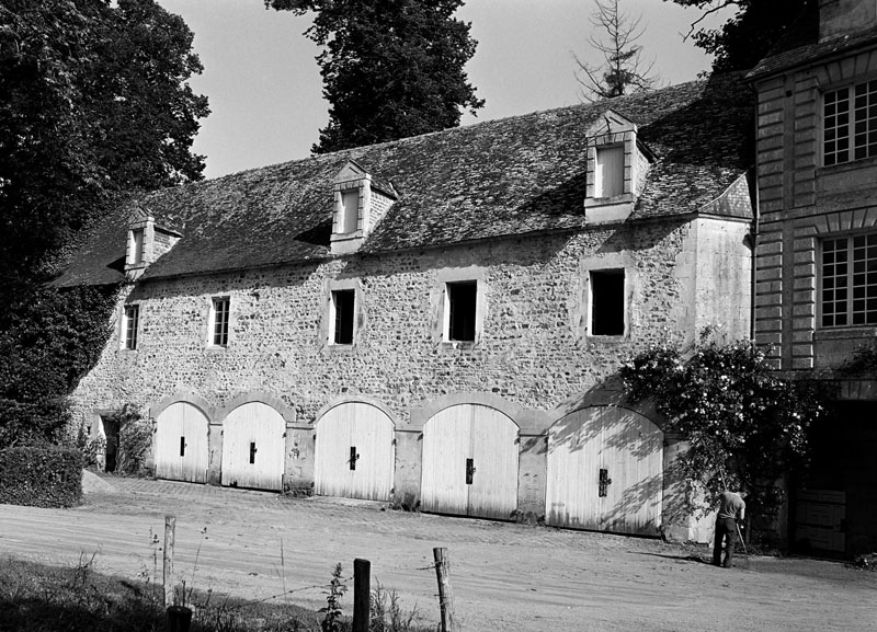 Charretterie, élévation extérieure sud sur cour.