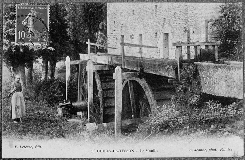 3. OUILLY-LE-TESSON - Le moulin.- Carte postale, ed. Lefevre, début 20e siècle. (Collection particulière De Moor).