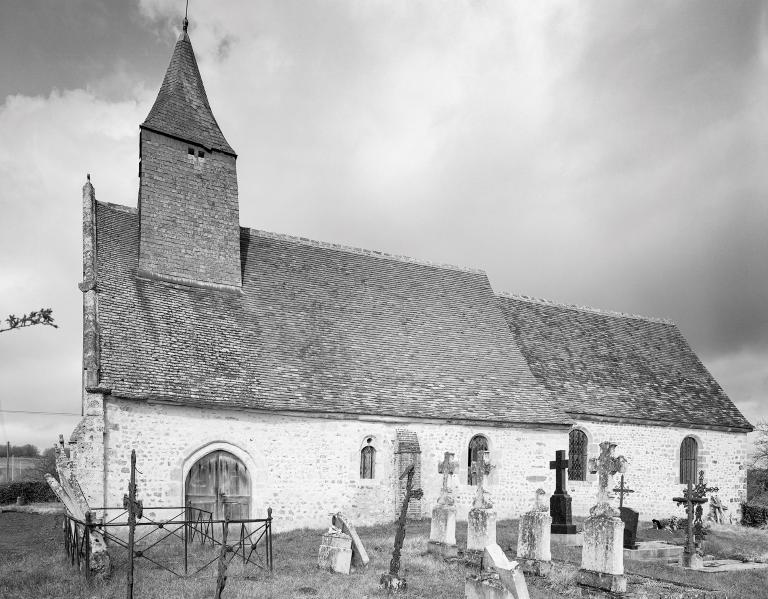 Les Lignerits. Eglise paroissiale Saint-Pierre Saint-Saturnin. Elévation extérieure sud. ; Elévation extérieure sud. ; Ecorches : église paroissiale Saint-Pierre Saint-Saturnin.