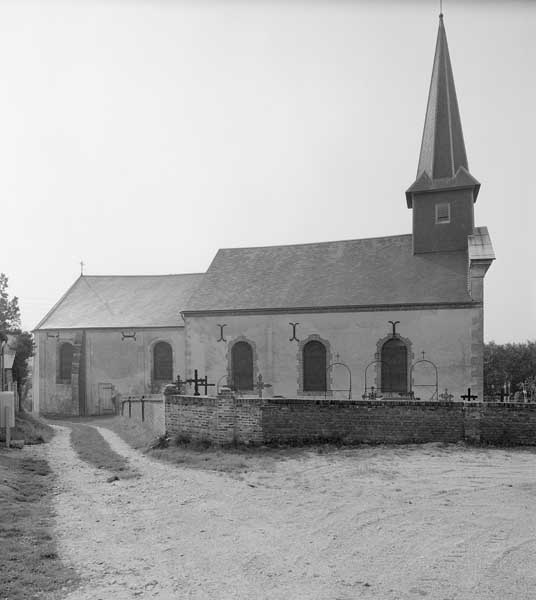 Elévation extérieure nord. ; Ecorches, église paroissiale Saint-Aignan.