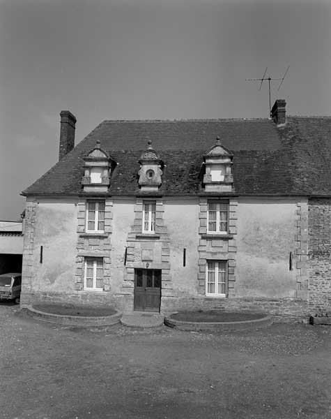 Logis, élévation extérieure sud.