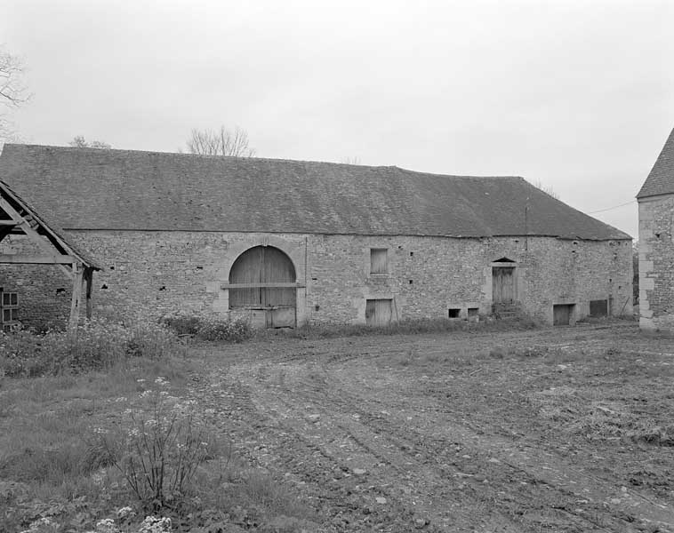 Grange et pressoir. Elévation extérieure sud sur cour.