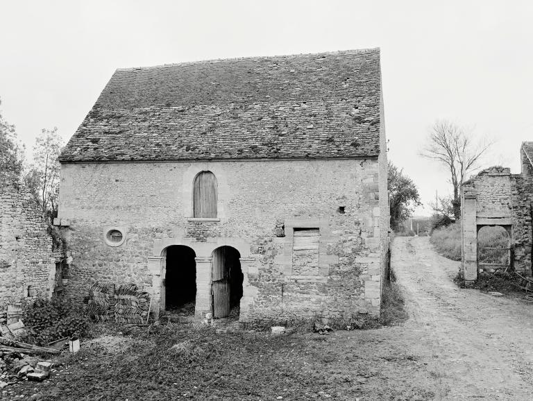 Ecuries, élévation extérieure nord sur cour.