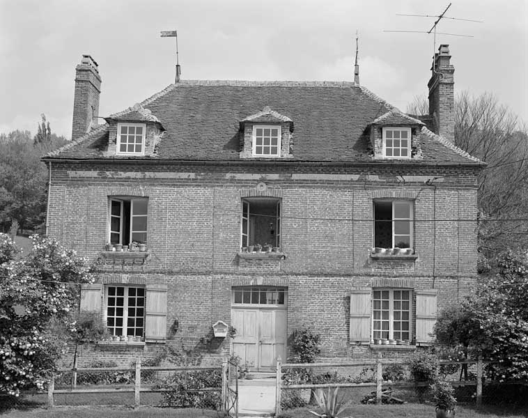 La Maison Neuve. Ferme. Logis, élévation ouest sur cour. ; Logis, élévation ouest sur cour.