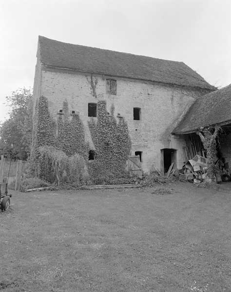 Etable, élévation extérieure nord sur cour.