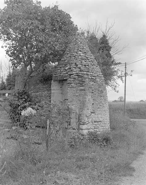 Puits guérite.