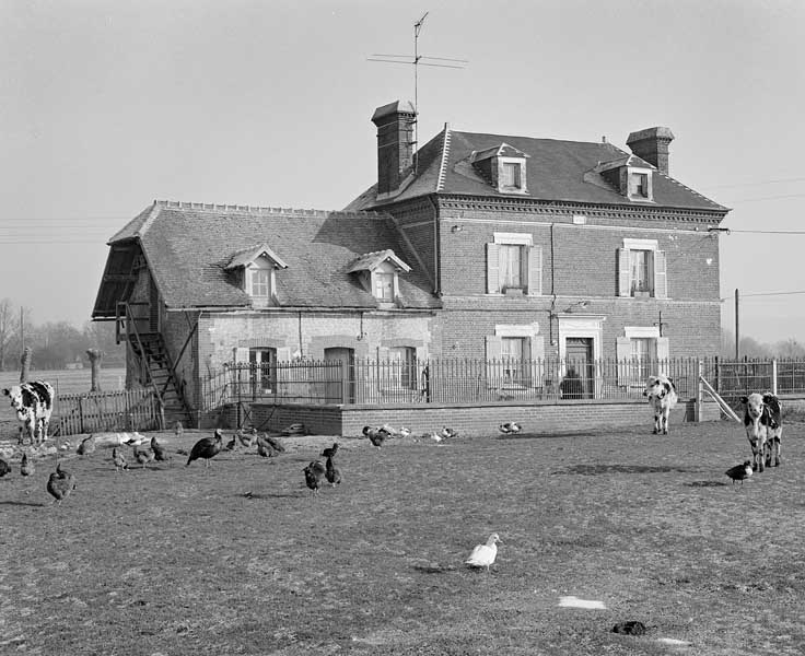 Le Moncel. Ferme. Logis, élévation extérieure ouest. ; Logis, élévation extérieure ouest.