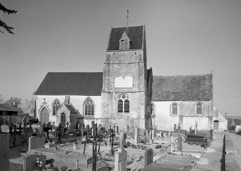 Eglise paroissiale Saint-Paterne. Elévation extérieure sud. ; Elévation extérieure sud.