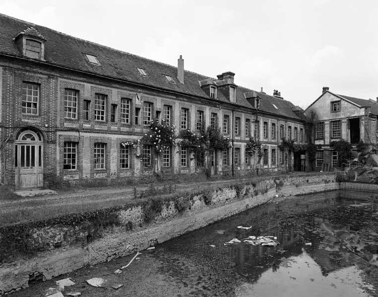 Atelier de fabrication (2). Elévation sur cour.