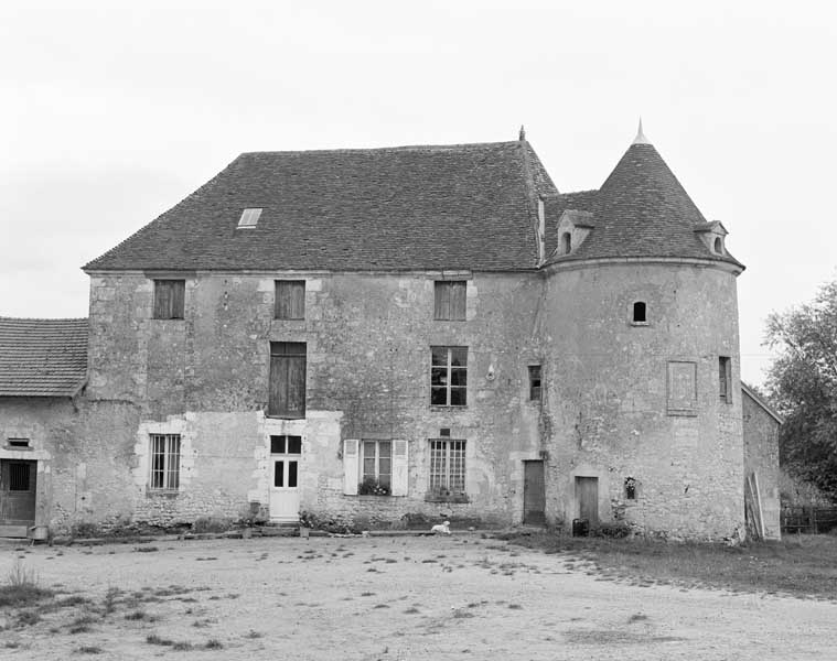 Logis, élévation extérieure ouest sur cour.