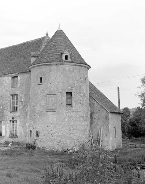 Logis, colombier.