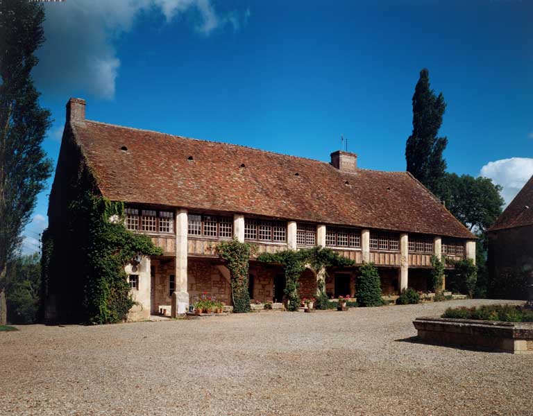 Château fort. Galerie, élévation extérieure sud. ; Galerie, élévation extérieure sud.