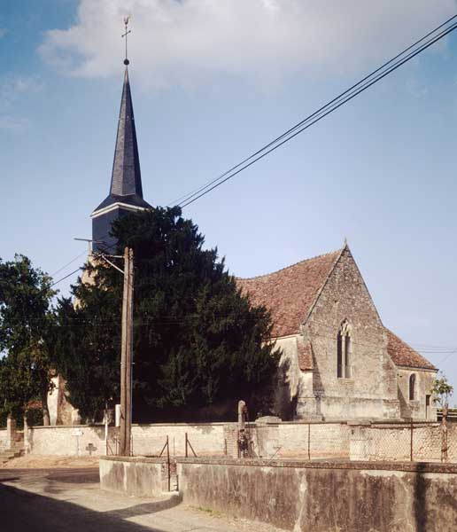 Eglise paroissiale Saint-Fulgent. ; Vue du sud-ouest.