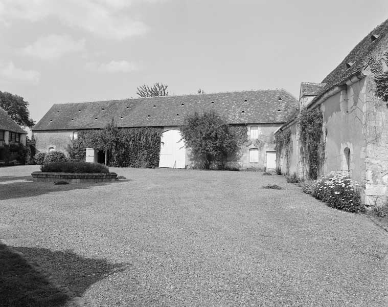 Grange.